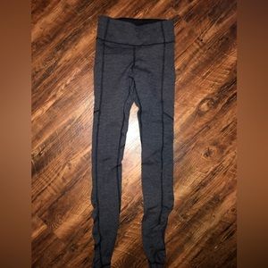Lululemon Grey Leggings Size 2‎